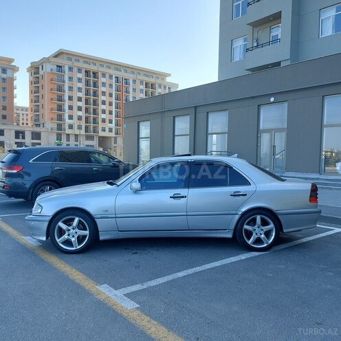 Mercedes C 240 1999, 212,000 km - 2.4 л - Sumqayıt