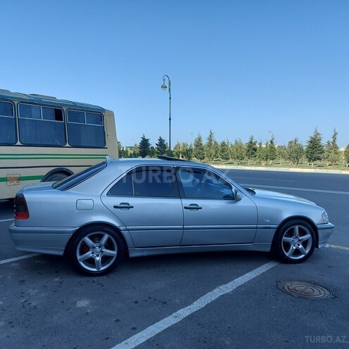 Mercedes C 240 1999, 212,000 km - 2.4 л - Sumqayıt