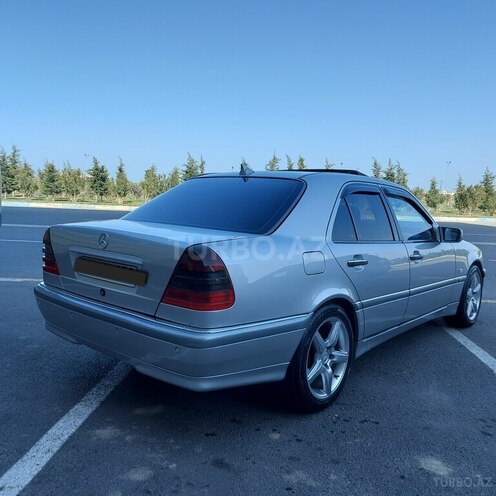 Mercedes C 240 1999, 212,000 km - 2.4 л - Sumqayıt