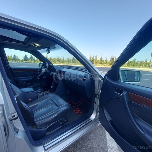 Mercedes C 240 1999, 212,000 km - 2.4 л - Sumqayıt