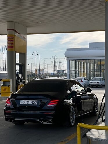 Mercedes E 220 2017, 11,000 km - 2.0 l - Sumqayıt