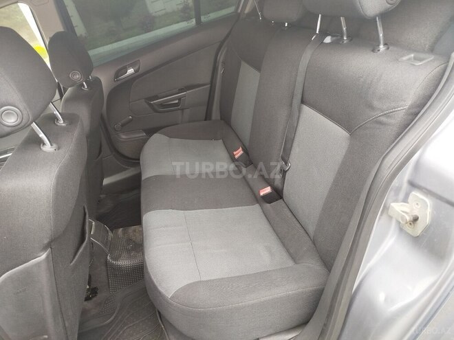 Opel Astra 2006, 300,000 km - 1.4 l - Gəncə
