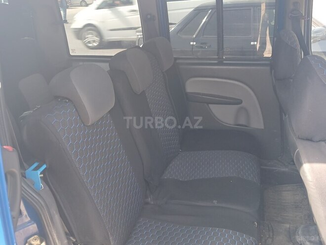 Fiat Doblo 2009, 180,000 km - 1.3 l - Bakı