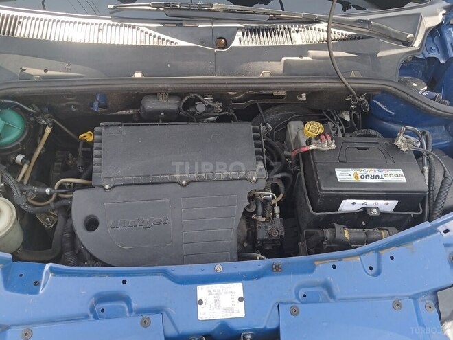 Fiat Doblo 2009, 180,000 km - 1.3 l - Bakı