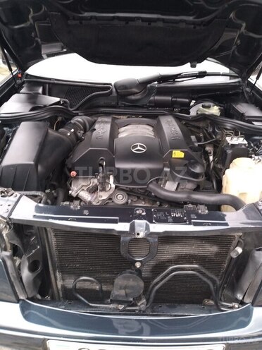 Mercedes E 240 1999, 342,523 km - 2.4 l - Masallı