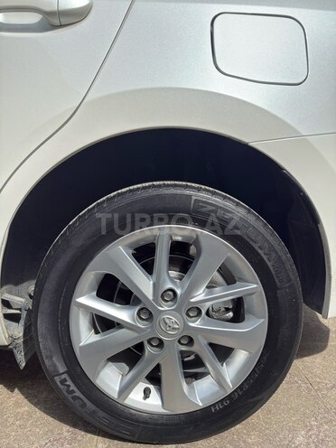 Toyota Corolla 2014, 170,000 km - 1.6 l - Bakı