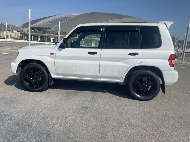 Mitsubishi Pajero io 2000, 254,000 km - 2.0 л - Bakı