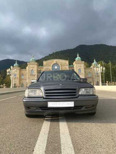 Mercedes C 220 1995, 357,689 km - 2.2 л - Qəbələ