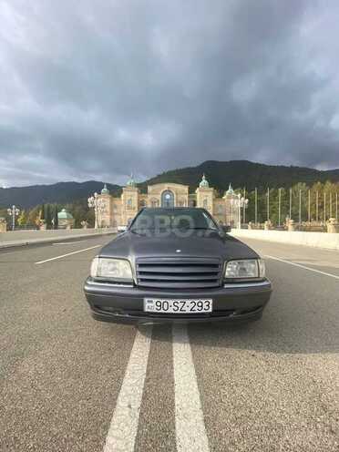 Mercedes C 220 1995, 357,689 km - 2.2 л - Qəbələ