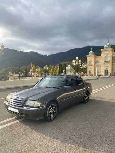 Mercedes C 220 1995, 357,689 km - 2.2 л - Qəbələ
