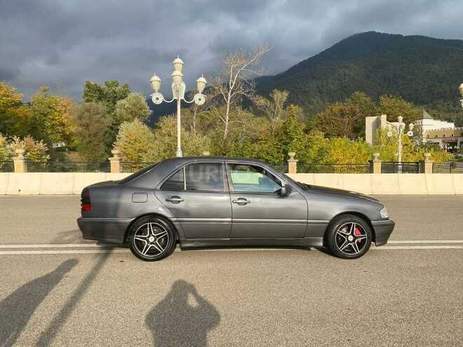Mercedes C 220 1995, 357,689 km - 2.2 л - Qəbələ