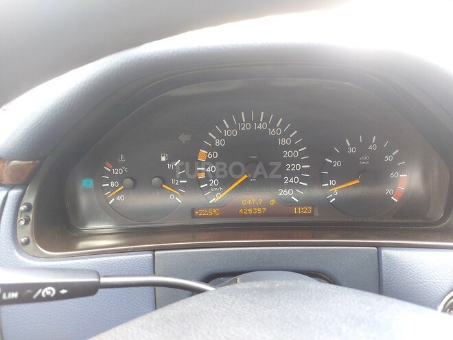 Mercedes E 240 1997, 400,000 km - 2.4 l - Bakı