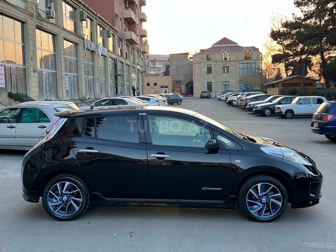 Nissan Leaf 2014, 99,000 km - 0.0 л - Gəncə