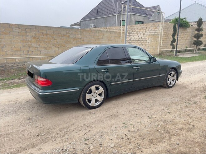 Mercedes E 240 1999, 290,000 km - 2.4 л - Gəncə