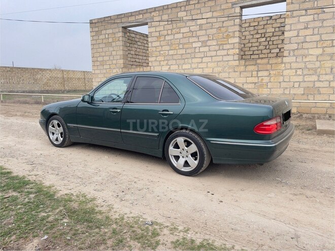 Mercedes E 240 1999, 290,000 km - 2.4 л - Gəncə