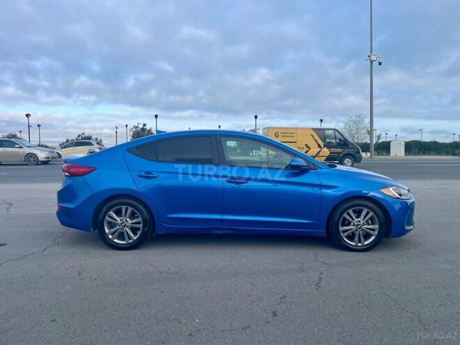 Hyundai Elantra 2016, 70,000 km - 2.0 l - Bakı