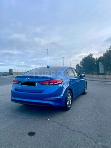 Hyundai Elantra 2016, 70,000 km - 2.0 l - Bakı