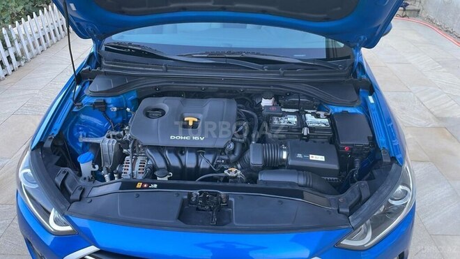 Hyundai Elantra 2016, 70,000 km - 2.0 l - Bakı