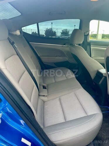 Hyundai Elantra 2016, 70,000 km - 2.0 l - Bakı