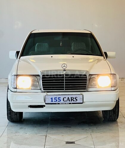 Mercedes E 200 d-1