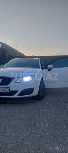 SEAT Exeo 2011, 240,000 km - 2.0 l - Bakı
