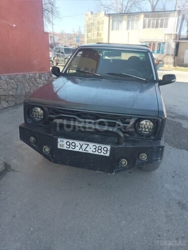 Mitsubishi L200 1993, 256,459 km - 2.5 л - Qusar