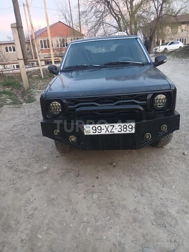 Mitsubishi L200 1993, 256,459 km - 2.5 л - Qusar
