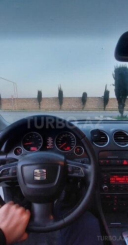 SEAT Exeo 2011, 240,000 km - 2.0 l - Bakı