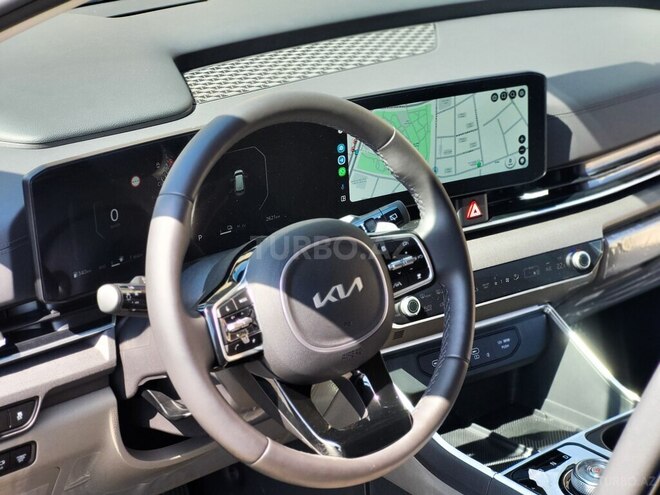 Kia Carnival-10