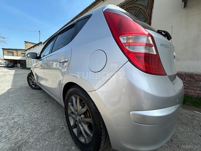 Hyundai i30 2008, 258,000 km - 1.6 л - Sumqayıt