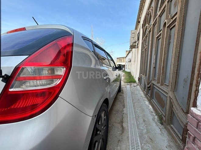 Hyundai i30 2008, 258,000 km - 1.6 л - Sumqayıt