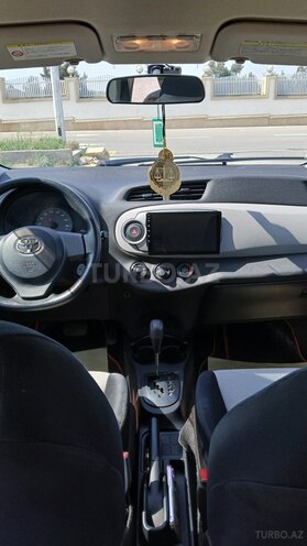 Toyota Vitz 2011, 99,920 km - 1.3 l - Bakı