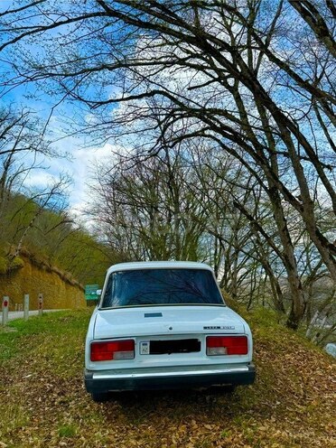 LADA (VAZ) 2107 2007, 95,000 km - 1.6 л - Quba