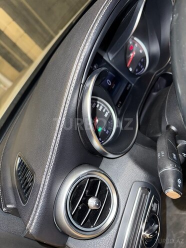 Mercedes C 300 2015, 182,000 km - 2.0 л - Bakı