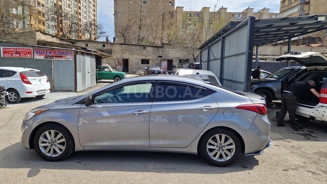 Hyundai Elantra 2014, 215,089 km - 1.8 л - Bakı