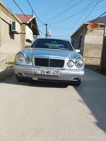 Mercedes E 230 1995, 370,000 km - 2.3 l - Bakı