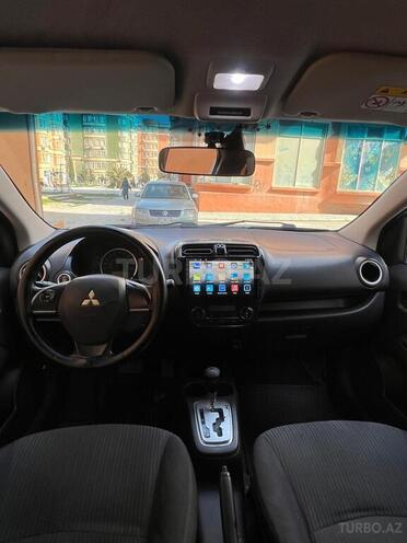 Mitsubishi Attrage 2014, 300,000 km - 1.2 л - Bakı
