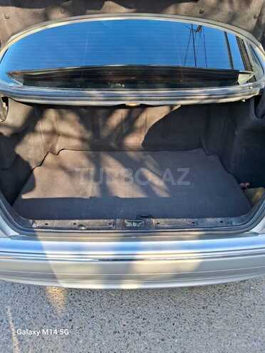 Mercedes E 270 2001, 350,000 km - 2.7 l - Bakı