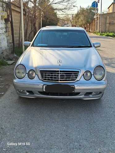 Mercedes E 270 2001, 350,000 km - 2.7 l - Bakı