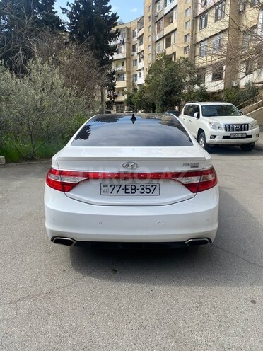 Hyundai Grandeur 2014, 235,458 km - 2.2 l - Bakı