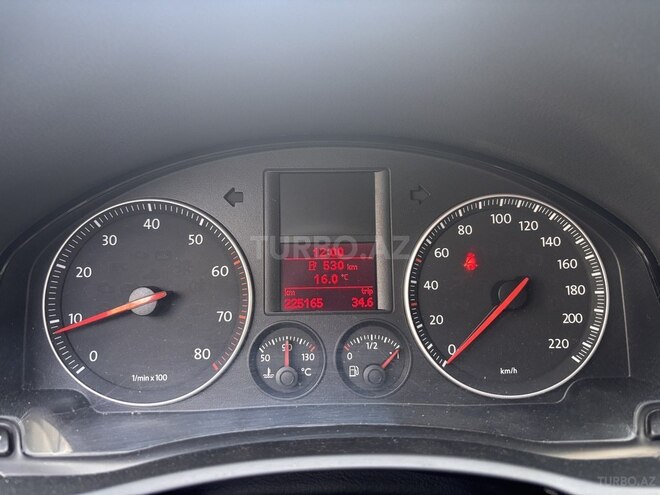Volkswagen Golf 2005, 225,165 km - 1.4 l - Bakı