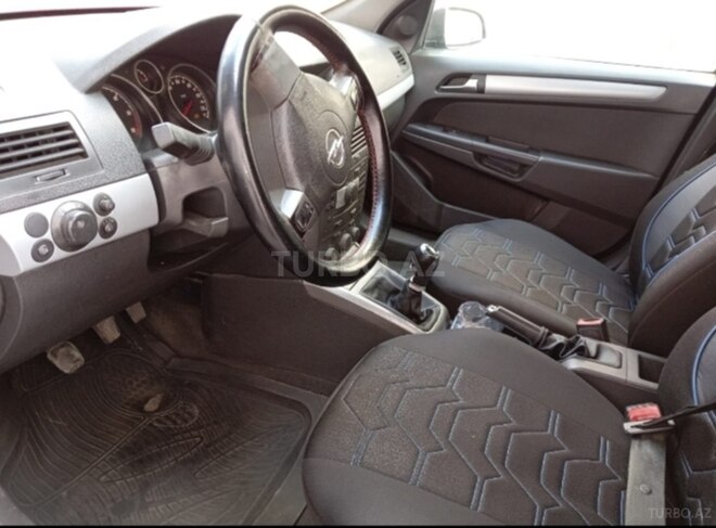 Opel Astra 2006, 321,300 km - 1.3 l - Gəncə