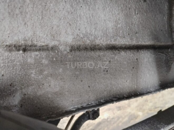 Mercedes 208 D 1994, 100,000 km - 2.3 л - Bakı