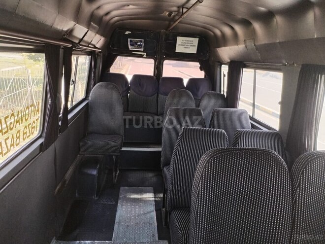Mercedes 208 D 1994, 100,000 km - 2.3 л - Bakı