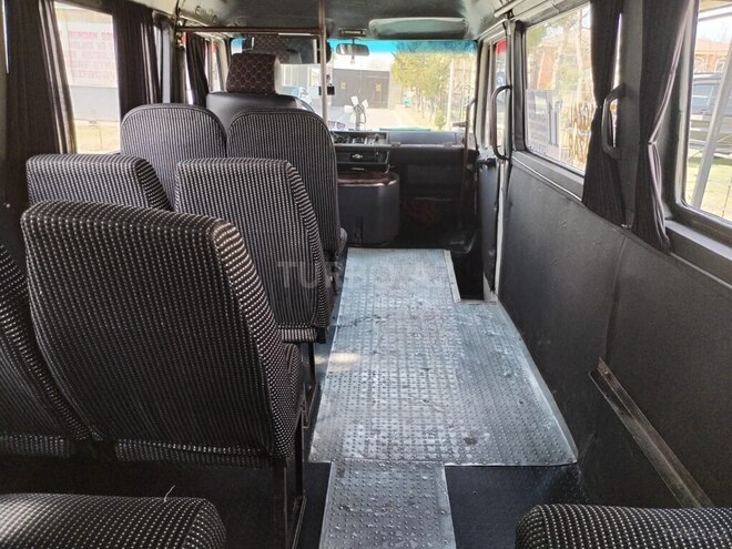 Mercedes 208 D 1994, 100,000 km - 2.3 л - Bakı