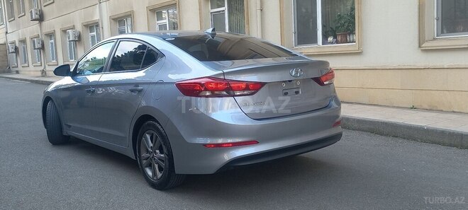 Hyundai Elantra 2016, 98,150 km - 2.0 l - Bakı