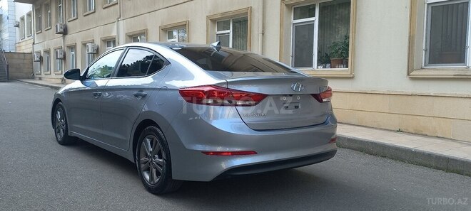 Hyundai Elantra 2016, 98,150 km - 2.0 l - Bakı