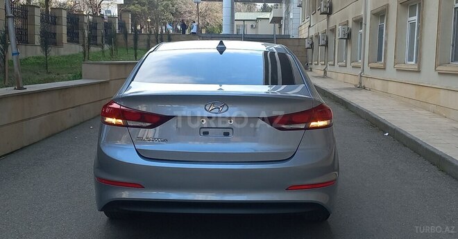 Hyundai Elantra 2016, 98,150 km - 2.0 l - Bakı