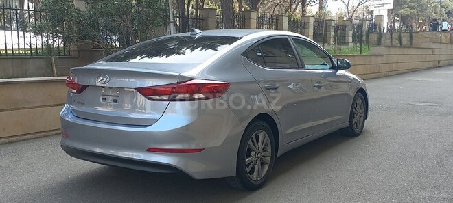Hyundai Elantra 2016, 98,150 km - 2.0 l - Bakı