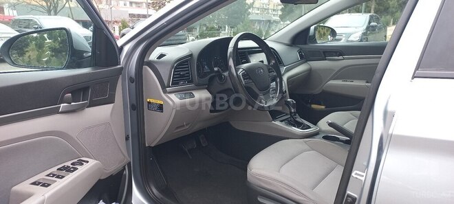 Hyundai Elantra 2016, 98,150 km - 2.0 l - Bakı